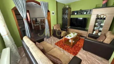 Piso en venta en Calle Ramón Álvarez de La Braña, Noia de 150.000 €
