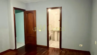 Piso en venta en Calle de Pintor Xenaro Carrero, Noia de 145.000 €