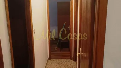 Piso en venta en Calle de Curros Enríquez, Noia de 80.000 €