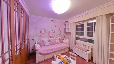 Chalet pareado en venta en Calle Aureliano Linares Rivas, Centro (Castro Urdiales) de 650.000 €