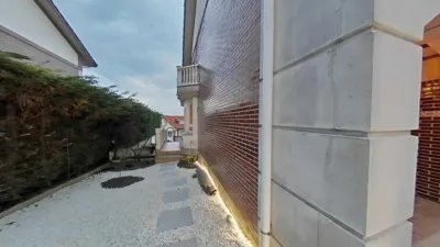 Chalet pareado en venta en Calle Aureliano Linares Rivas, Centro (Castro Urdiales) de 650.000 €