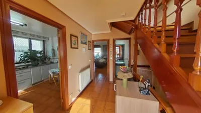 Chalet adosado en venta en Urbanización Llantadilla, Sámano (Castro Urdiales) de 370.000 €