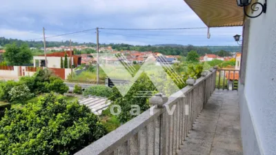 Chalet unifamiliar en venta en Sobrado Do Bispo, Sobrado Do Bispo (Barbadás) de 360.000 €