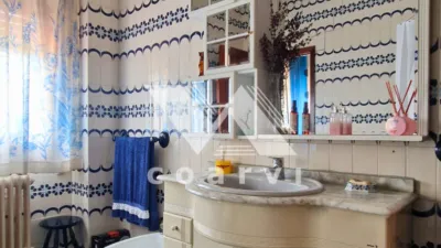 Chalet unifamiliar en venta en Sobrado Do Bispo, Sobrado Do Bispo (Barbadás) de 360.000 €