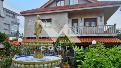 Chalet unifamiliar en venta en Sobrado Do Bispo, Sobrado Do Bispo (Barbadás) de 360.000 €