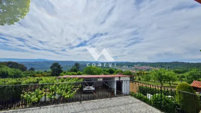 Chalet unifamiliar en venta en Sobrado Do Bispo, Sobrado Do Bispo (Barbadás) de 360.000 €