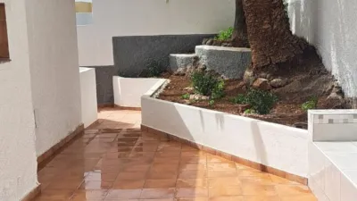 Apartment on Calle Verodes, 1 photo 3