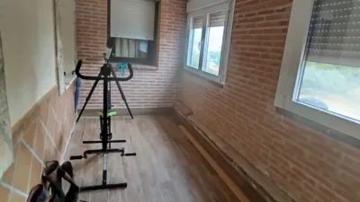 Chalet unifamiliar en venta en Avenida Autonomías , Número 6, Yunquera de Henares de 405.000 €