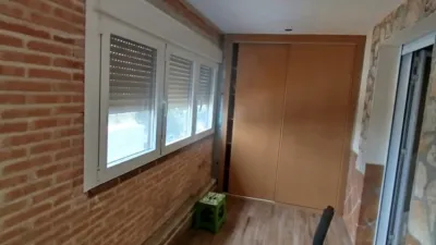 Chalet unifamiliar en venta en Avenida Autonomías , Número 6, Yunquera de Henares de 405.000 €