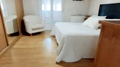 Chalet unifamiliar en venta en Avenida Autonomías , Número 6, Yunquera de Henares de 405.000 €