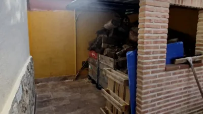 Chalet unifamiliar en venta en Avenida Autonomías , Número 6, Yunquera de Henares de 405.000 €