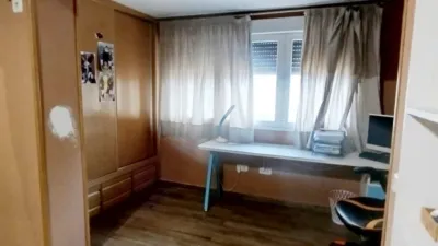 Chalet unifamiliar en venta en Avenida Autonomías , Número 6, Yunquera de Henares de 405.000 €