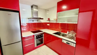 Flat on Carles Street, No. 4 photo 2