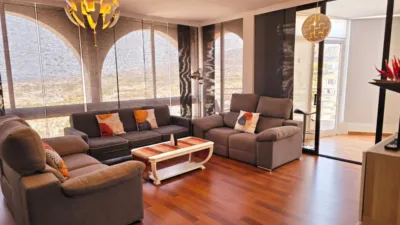Townhouse for sale on Avenida de Europa photo 4