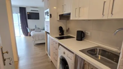 Apartamento en venta en Avenida Adeje 300, 16, Callao Salvaje-Playa Paraíso-Armeñime (Adeje) de 215.000 €