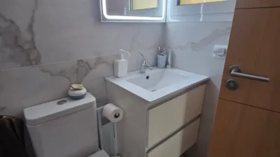 Apartamento en venta en Calle Astron, Costa del Silencio-Las Galletas (Arona) de 350.000 €