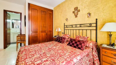 Duplex penthouse on Saturno Street photo 24