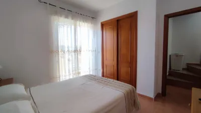 Semi-detached house on Calle Laguna de Sariñena photo 11