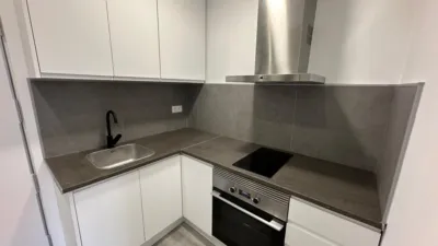 Piso en venta en Rambla del Raval, El Raval (Distrito Ciutat Vella. Barcelona Capital) de 167.000 €