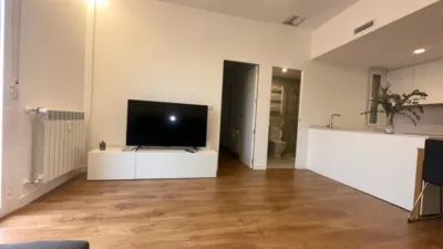 Piso en alquiler en Calle del Ferrocarril - Imagen 4