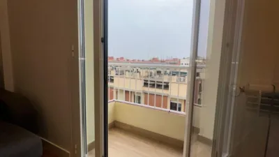 Piso en alquiler en Calle del Ferrocarril - Imagen 3