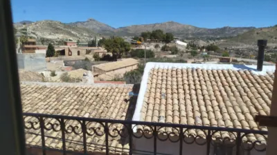 House on Alfarería Street photo 9