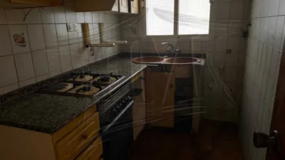 Piso en venta en Calle del Padre Viñas, cerca de Carrer de Sant Joan de la Penya, Orriols (Distrito Rascanya. València Capital) de 146.000 €