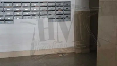 Piso en venta en Avenida de la Constitución, cerca de Calle del Río Genil, Orriols (Distrito Rascanya. València Capital) de 123.000 €