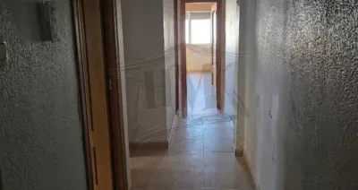 Piso en venta en Avenida de la Constitución, cerca de Calle del Río Genil, Orriols (Distrito Rascanya. València Capital) de 123.000 €