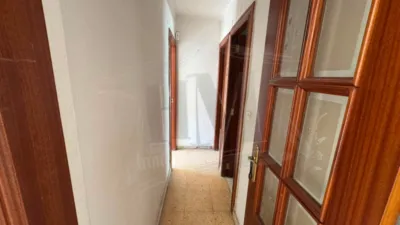 Piso en venta en Avenida de las Tres Cruces, cerca de Calle de Torrente, Vara de Quart (Distrito Patraix. València Capital) de 160.000 €