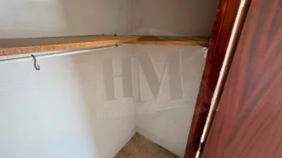 Piso en venta en Avenida de las Tres Cruces, cerca de Calle de Torrente, Vara de Quart (Distrito Patraix. València Capital) de 160.000 €
