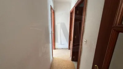 Piso en venta en Avenida de las Tres Cruces, cerca de Calle de Torrente, Vara de Quart (Distrito Patraix. València Capital) de 160.000 €
