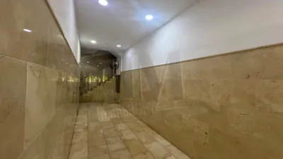 Piso en venta en Avenida de las Tres Cruces, cerca de Calle de Torrente, Vara de Quart (Distrito Patraix. València Capital) de 160.000 €