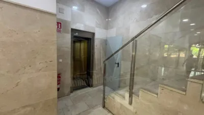 Piso en venta en Avenida de las Tres Cruces, cerca de Calle de Torrente, Vara de Quart (Distrito Patraix. València Capital) de 160.000 €