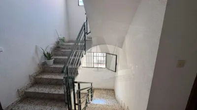 Piso en venta en Avenida de las Tres Cruces, cerca de Calle de Torrente, Vara de Quart (Distrito Patraix. València Capital) de 160.000 €