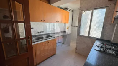 Piso en venta en Avenida de las Tres Cruces, cerca de Calle de Torrente, Vara de Quart (Distrito Patraix. València Capital) de 160.000 €