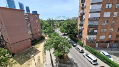 Apartment on Calle de San Dacio photo 7