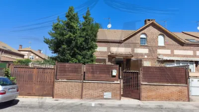 Semi-detached chalet on Calle de Monte del Campo photo 5