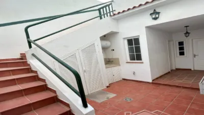 Semi-detached chalet in Faro de Abona photo 5