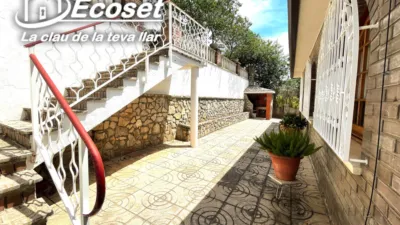 Detached house on Carrer del Comerç photo 8