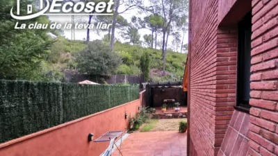 Chalet in Corbera de Llobregat photo 19