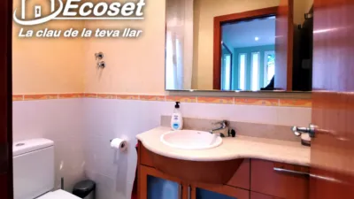 Chalet in Corbera de Llobregat photo 10