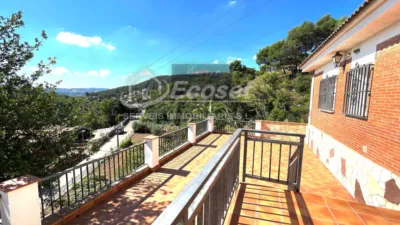 Detached house in Cervelló photo 9