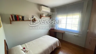 Semi-detached chalet in Vallirana photo 16
