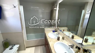 Semi-detached chalet in Vallirana photo 23