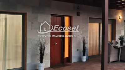 Detached Family Home on Carrer Major photo 2
