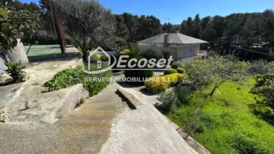 Detached house on Carrer Major, 316 photo 3