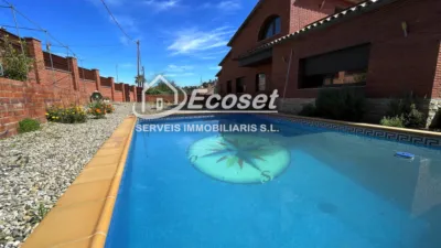 Detached house on Carrer Major photo 3