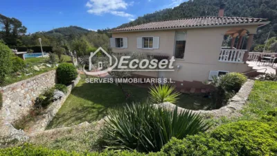 Detached house on Carrer Major photo 3