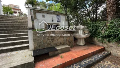 Chalet on Carrer dels Comtes del Pallars photo 5